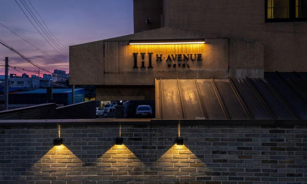 H Avenue Chuncheon Exterior foto
