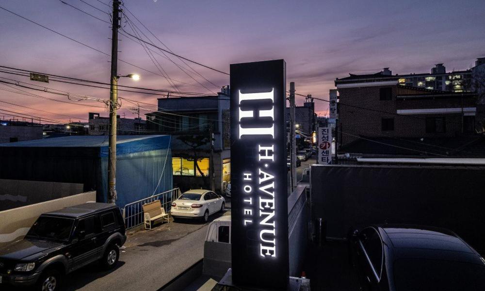 H Avenue Chuncheon Exterior foto